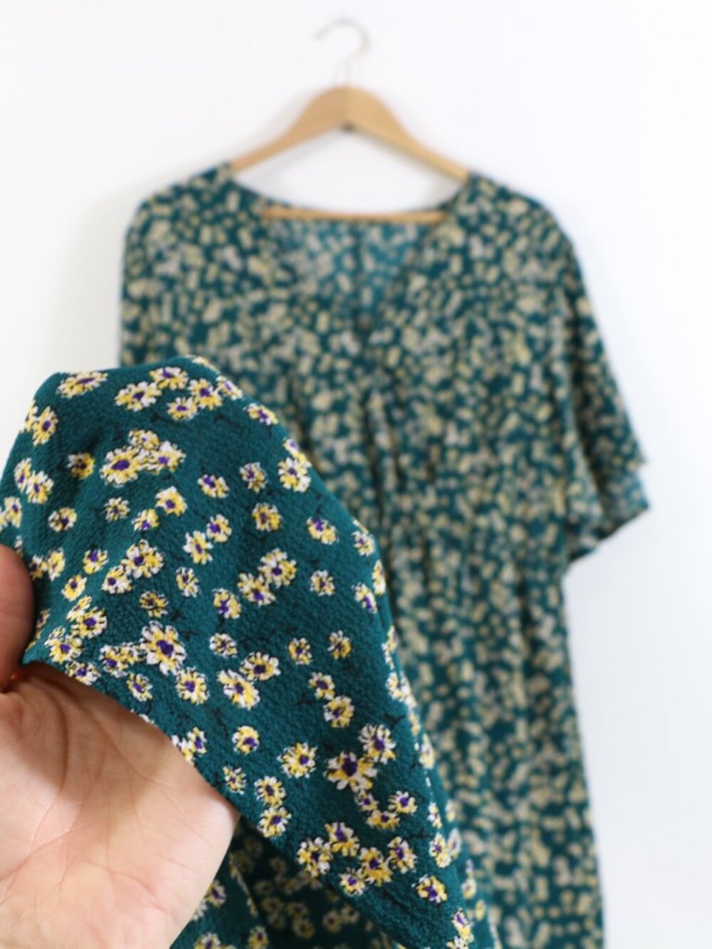 *SHEIN Curve Green Floral Maxi Dress - Picture 3 of 7